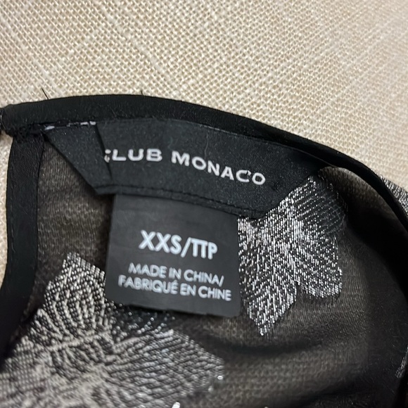 Club Monaco Metallic Pattern Silk Blend Semi Sheer Blouse In Floral Print - XXS - Picture 10 of 16